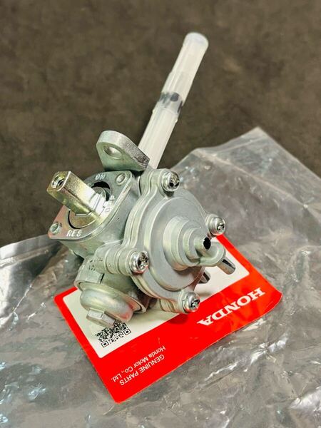 CBR400F フューエルコック 純正新品 NC17 ホンダ HRC ガソリンコック 外装 燃料コック タンク FUEL COCK