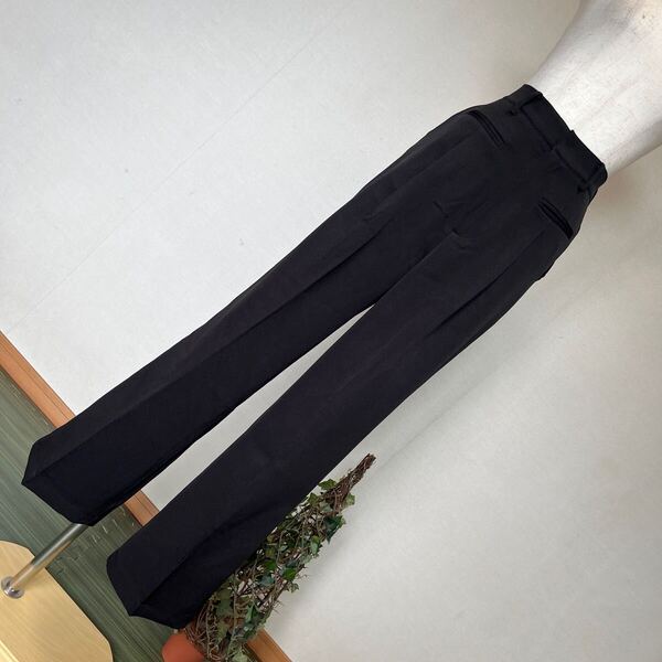 6-7新品 シンプルブラックワンタックストレートパンツ ストレート オフィスカジュアルパンツ 黒 7号 S
