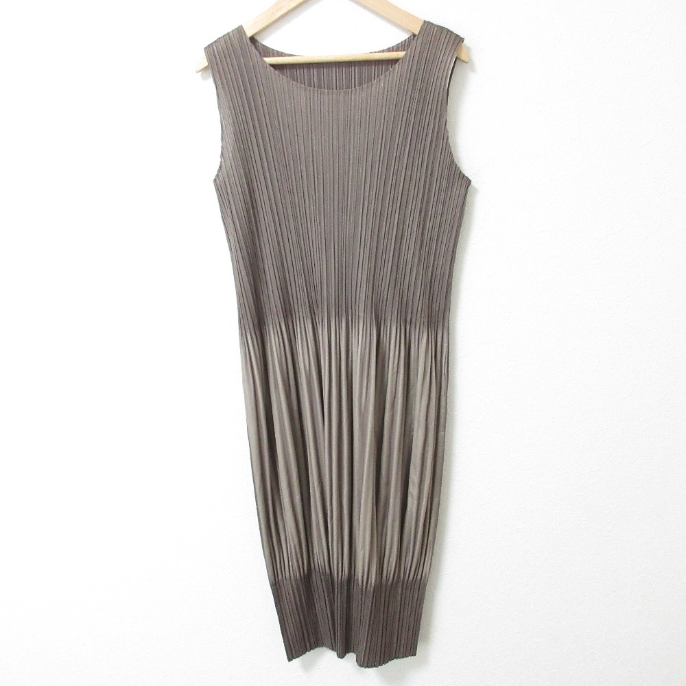 イッセイミヤケ　2　グレー　ワンピース プリーツプリーズ 楽天市場】PLEATS PLEASE プリーツプリーズ スリット入り