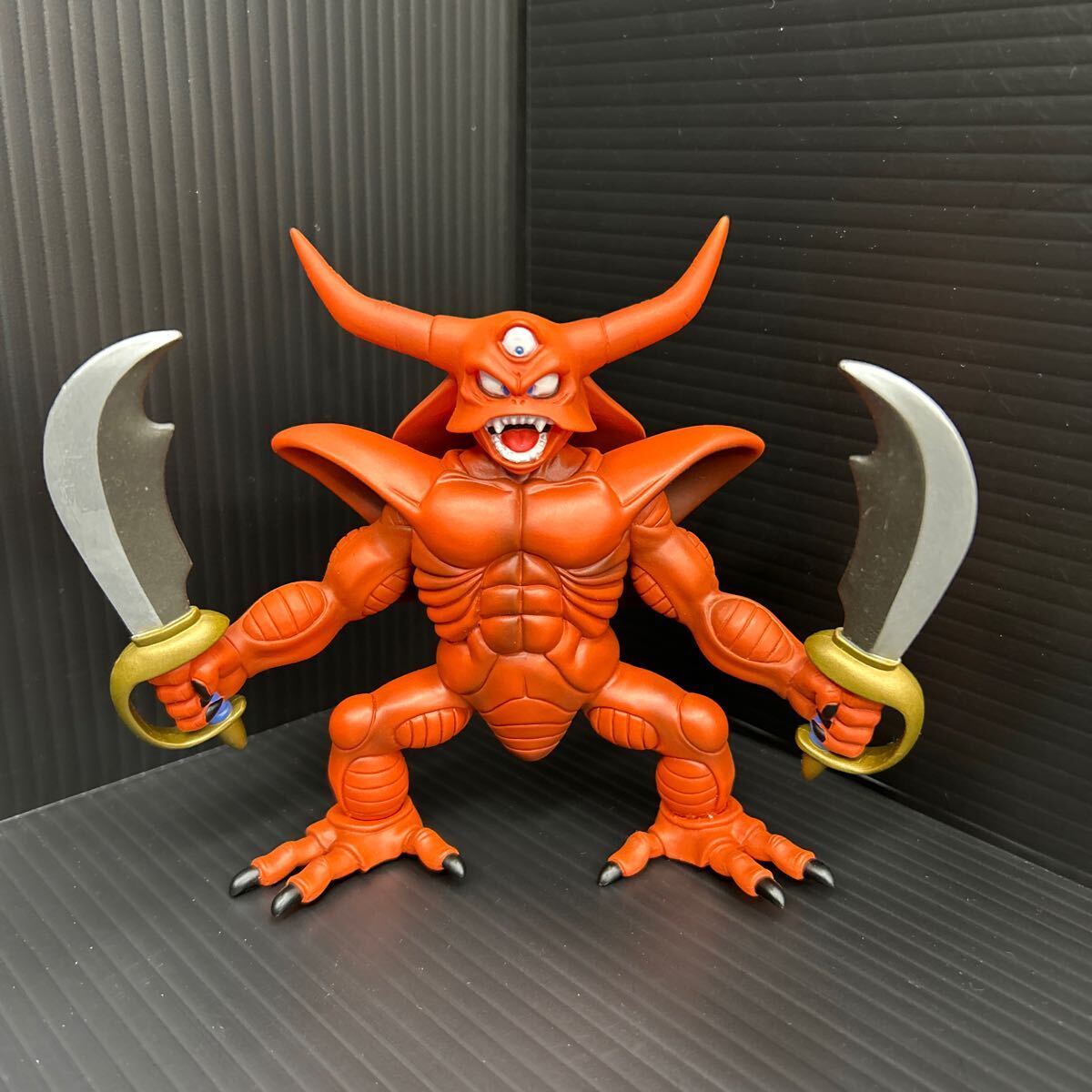 ドラクエ ソフビモンスター エスターク - メルカリ