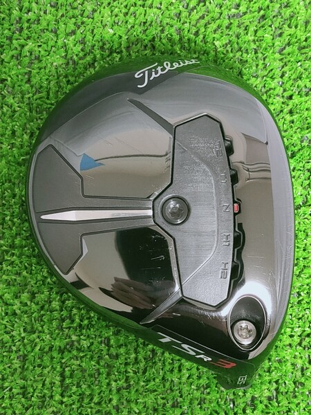 【送料無料】(FH237)希少13.5度!Titleist タイトリスト TSR3 フェアウェイ 13.5° 3W 3+ スプーン ヘッド単品 ヘッドカバー付き