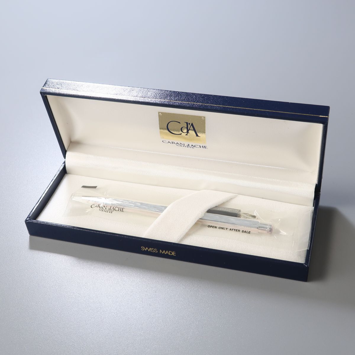 カランダッシュ　エクリドール　ベネシアン　旧型　ボールペン CARAN D'ACHE（カランダッシュ） 限定品 ボールペン