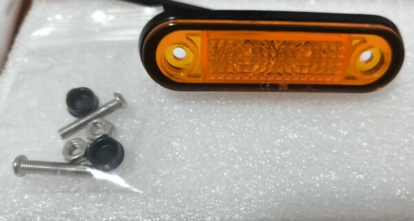 アンバーレンズ サイドマーカー埋込 20個セット 2led アンバー アンダーパイプ EUROカスタ防水0.5W 12~24vHELLAタイプ 取り付けビス付