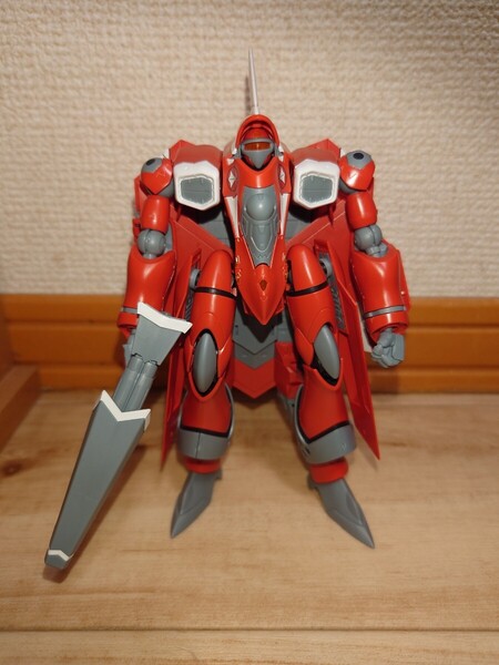 HG 1/100 VF-22S シュトゥルムフォーゲルII(ミリア・ファリーナ・ジーナス機) 組立済み 送料込み 専用水転写式デカール
