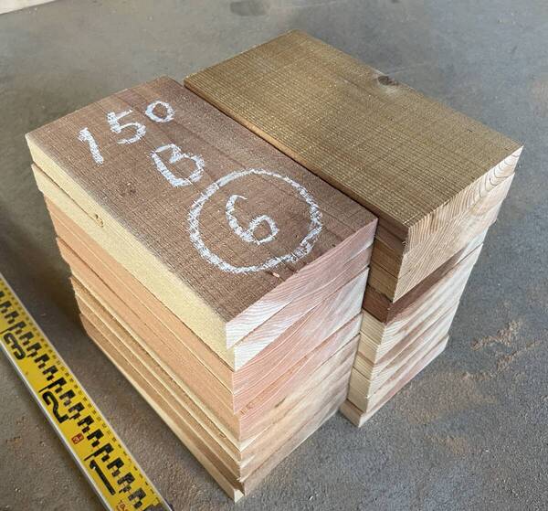 訳有品*送料無料*格安B材⑥*みつばち巣箱スギ板20枚270mm×30mm×150mm/無垢/天然木/重箱/花台/看板/手作り/木工/DIY/蜜蜂/ミツバチ/杉