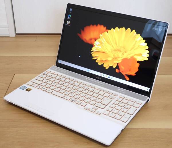 ★超美品プレミアムホワイト★Core i7-8550U/新品1TB SSD/16GB/フルHD/Hi-Res/ブルーレイ/Win11/Office 2016★富士通LIFEBOOK AH53/B3