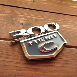 クライスラー 300C HEMI 3Dエンブレム