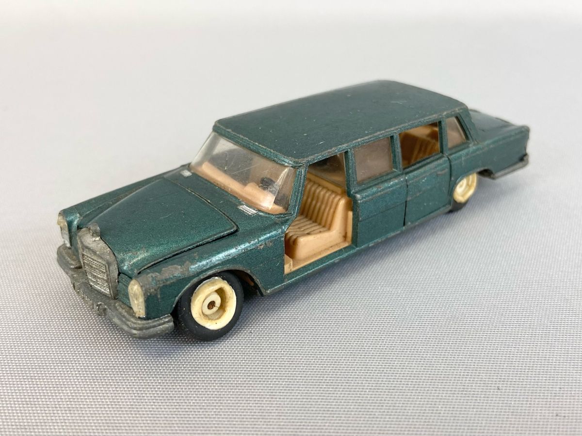 siku ジク MERCEDES BENZ 250 ドイツ製 美品 レア Yahoo!オークション -「siku benz」(乗用車) (その他)の落札相場