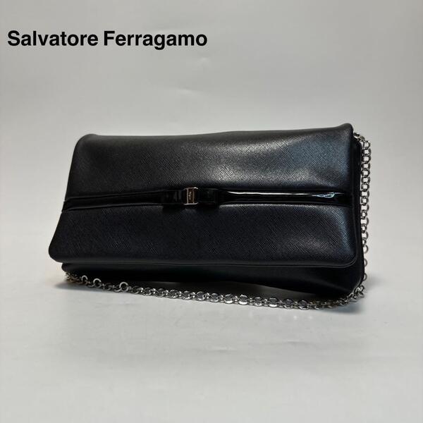 q19【極美品】サルヴァトーレフェラガモ Salvatore Ferragamo サフィアーノ ブラック 黒 ヴァラ チェーン ショルダーバッグ