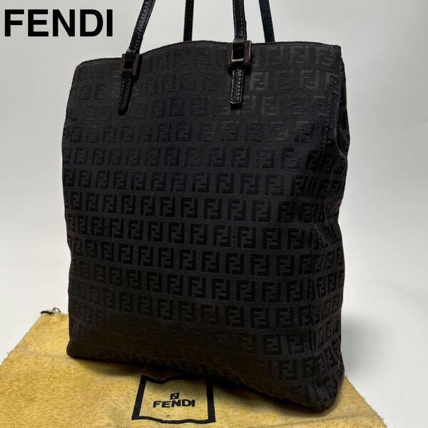 q83【極美品】フェンディ FENDI ズッキーノ キャンバス レザー トートバッグ ハンドバッグ ワンショルダーバッグ A4可