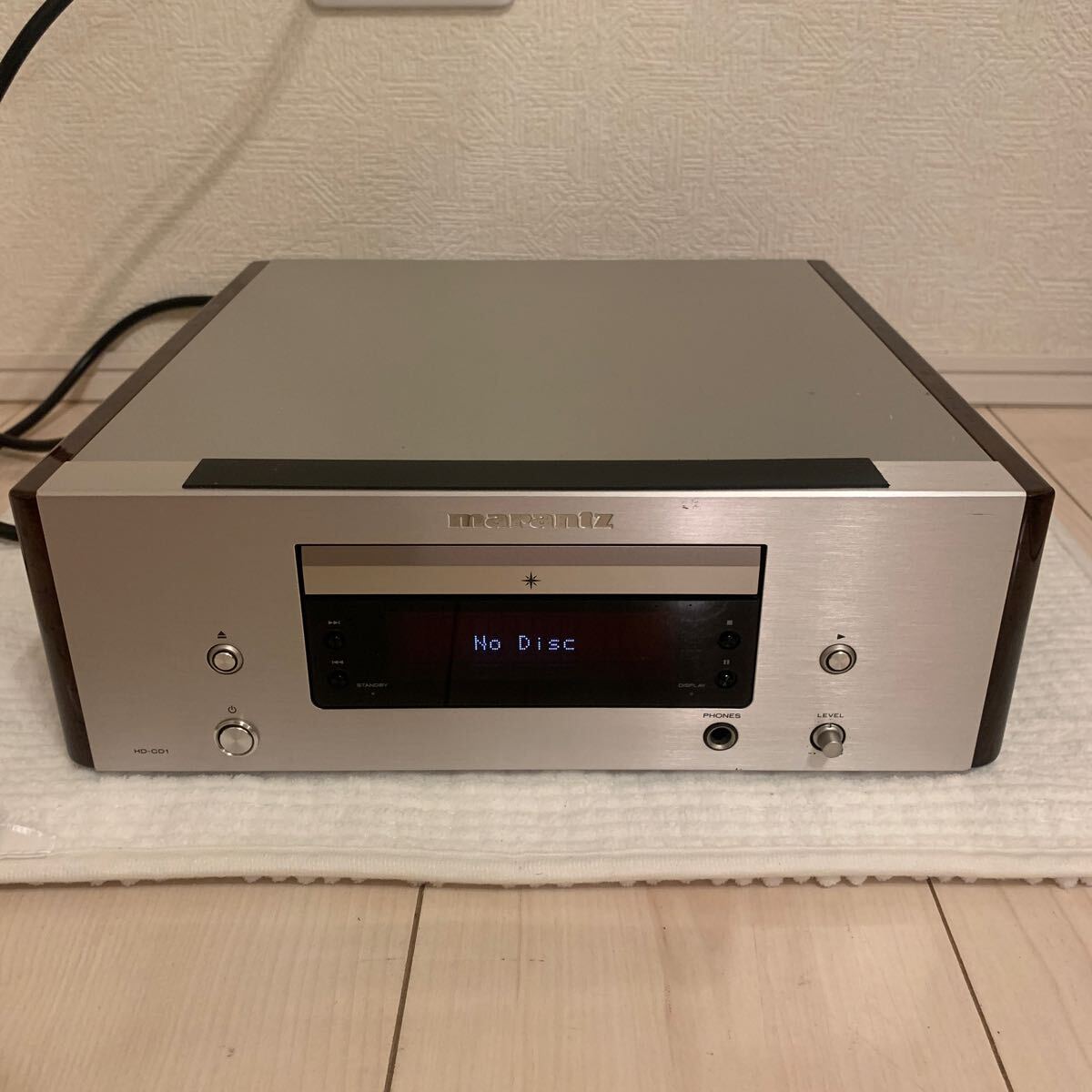 Marantz CDプレーヤーとアンプのセット2014年製(送料込み) Yahoo!オークション -「marantz アンプ」(CDデッキ) (オーディオ