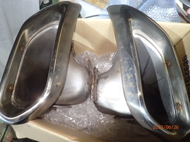 LEXUS　LS460 後期　純正マフラー 新車外し 超美品 レクサス純正 40系 LS460 600 後期 純正