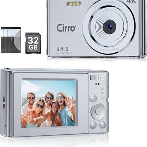 4Kデジタルカメラ 44MP UHDビデオカメラ 32GBカード付き デジカメ コンパクト 16倍デジタルズーム ポータブルコンパクトカメラ