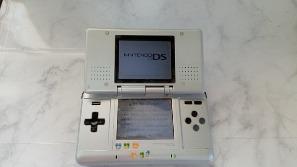 K4106 Nintendo 初代DS NTR-001 本体のみ ニンテンドー/任天堂 簡易動作確認OK 動作品 現状品 送料無料