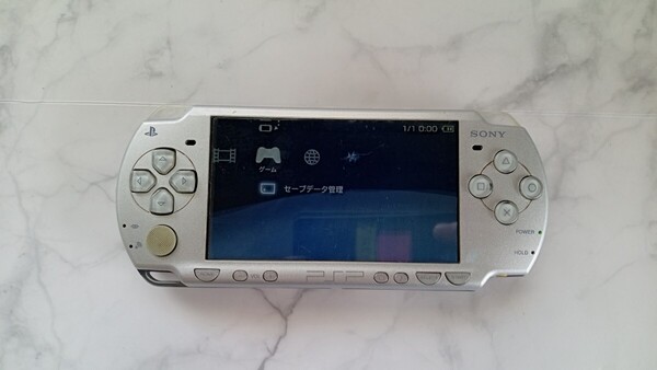 K4111 SONY PSP-2000 本体のみ PlayStation Portable 簡易動作確認&初期化OK ソニー/プレイステーションポータブル 現状品 送料無料