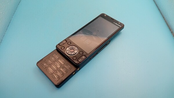 K3007 docomo FOMA P-03D Panasonic/パナソニック/ケータイ/ 簡易動作確認&簡易清掃&初期化OK 判定○ 現状品 送料無料