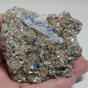 【鋼玉】◆473g◆ サファイア コランダム 原石 鑑賞石 自然石 天然石 誕生石 鉱石 鉱物 水石 宝石 ジュエリー 置物 インテリア