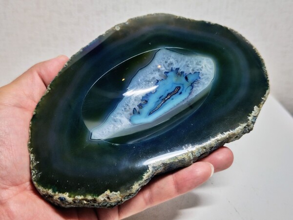 【青メノウ】◆676g◆ 瑪瑙 メノウ アゲート 原石 鑑賞石 自然石 天然石 誕生石 宝石 水石 鉱物 鉱石 置物 インテリア