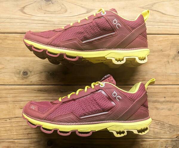 送料無料♪On CLOUD Cloudrunner オン クラウドランナー ランニングシューズ size 37(約23~23.5㎝) スニーカー トレラン アウトドア 美品
