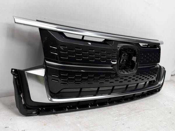 ●良品 送料込●即決 ホンダ ステップワゴン スパーダ RP6 RP7 RP8 純正 フロントグリル 71201-3T0-J01-M1 ラジエーターグリル 3010