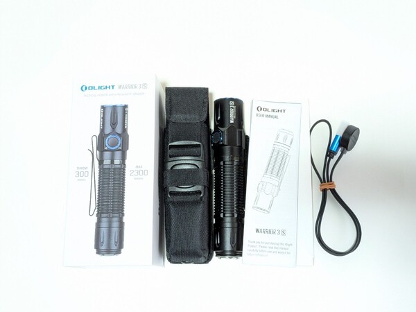 OLIGHT オーライト WARRIOR 3S 中古