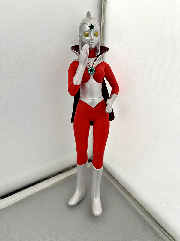 ウー INSPIRE インスパイア ウルトラマン ソフビ Yahoo!オークション - INSPIRE インスパイア ソフビ ザ