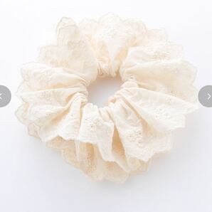 新品 tal by yumi yumi しまむら レース シュシュ クリーム 韓国風 ヘアアクセサリー 白 ゆみさん 透かし模様 フラワー 花柄 ヘアゴム