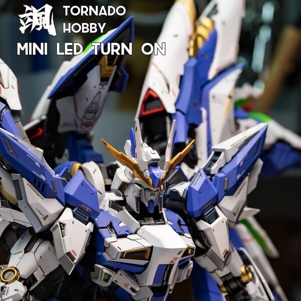 新品【TORNADO HOBBY】1/72 Hi-νガンダム Ver.GK 用 ヘッドパーツ ハイニュー 用 ヘッドパーツ ヘッド改造 未組立プラモデル