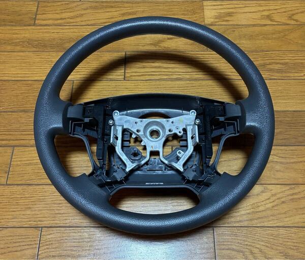 トヨタ純正部品 再販 GRJ76 79 ハンドル ステアリングホイール グレー 美品 ほぼ新車外し コラム側カバー付 ハイエース200系 ランクル200系