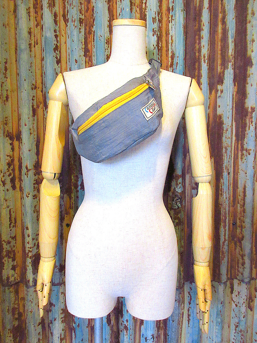 ビンテージ90’s●Campus Clubナイロンファニーパック●250611k