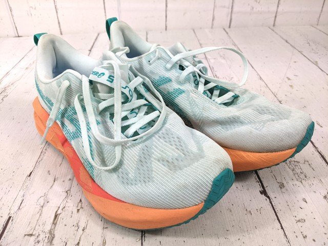 【中古】アシックス ノヴァブラスト5 26.0㎝ 中古・古着通販】asics (アシックス) NOVABLAST 5 パープル