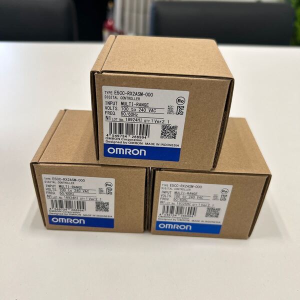 OMRON オムロン デジタル調節器 E5CC-RX2ASM-000 3個