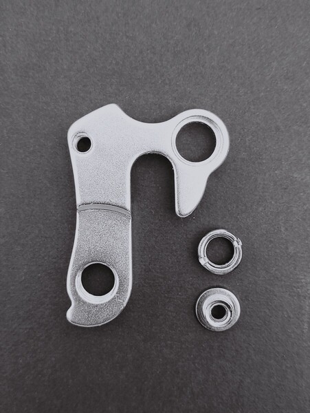 ディレイラーハンガー GH-021形状 GIANT RE78E互換品 BIANCHI COLNAGO HERCULES 新品未使用 送料無料 匿名配送 追跡あり