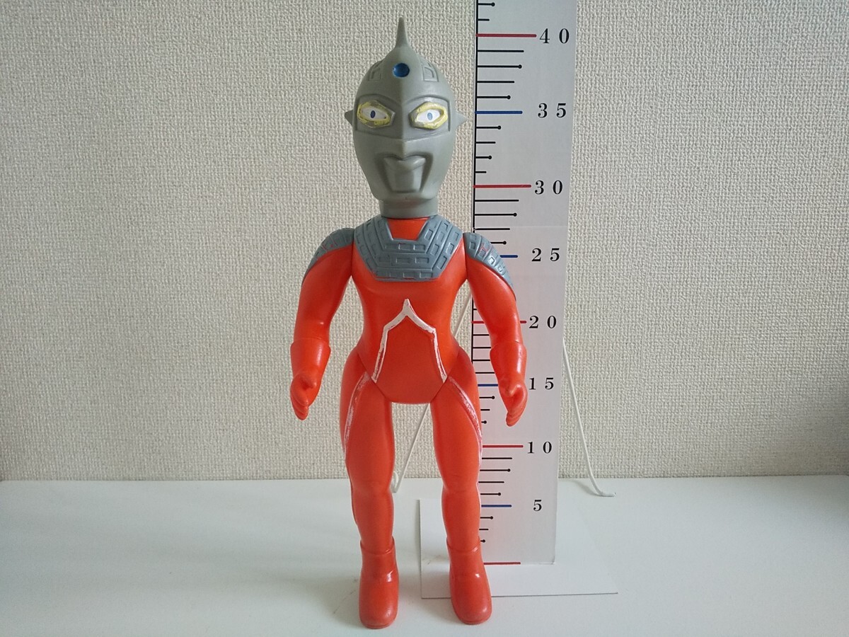 Yahoo!オークション -「マルサン ウルトラセブン ソフビ」の落札