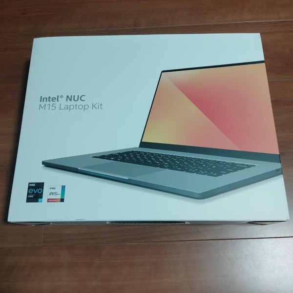 【訳アリ品】 新品 インテル純正品 タッチパネル搭載 ノートパソコン Intel NUC M15 Laptop Kit Core i7-1165G7 16GB 512GB BBC710BCUXBC1