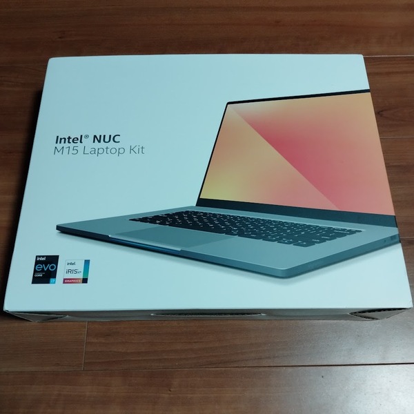 【訳アリ品】 インテル純正品 タッチパネル搭載 ノートパソコン Intel NUC M15 Laptop Kit Core i7-1165G7 16GB 512GB BBC710BCUXBC1