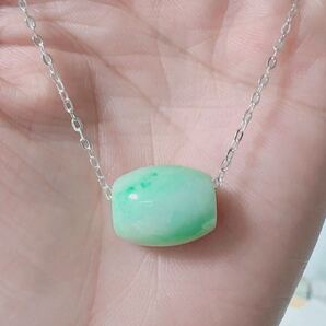 R2-01291天然本翡翠《本物保証》 翡翠ペンダント 楊春白雪 高品質 一品一図 一点物 魔除け 昇進 成功 風水 金運 財運 幸運 幸福 縁起物