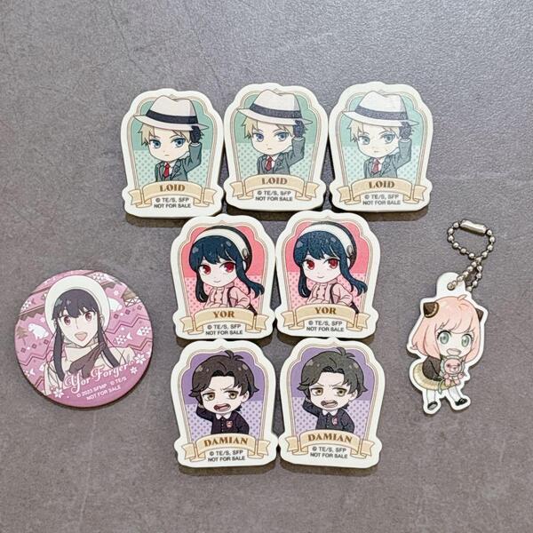 スパイファミリー SPY×FAMILY くら寿司 缶バッジ アーニャ 美品