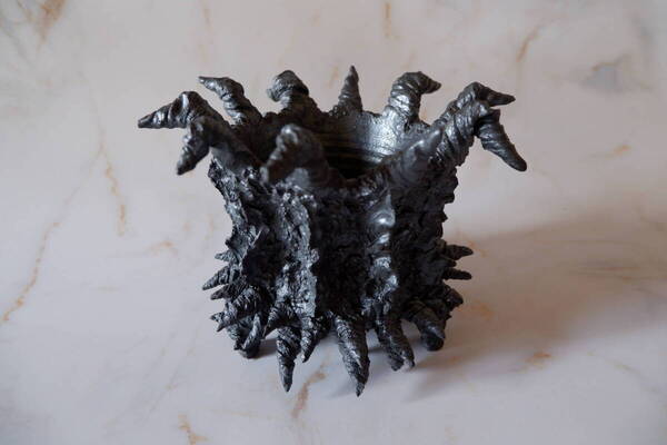【陶房然庵】4号魔界鉢101 塊根植物 アガベ 多肉植物 盆栽 植木鉢 作家鉢 やちむん 沖縄