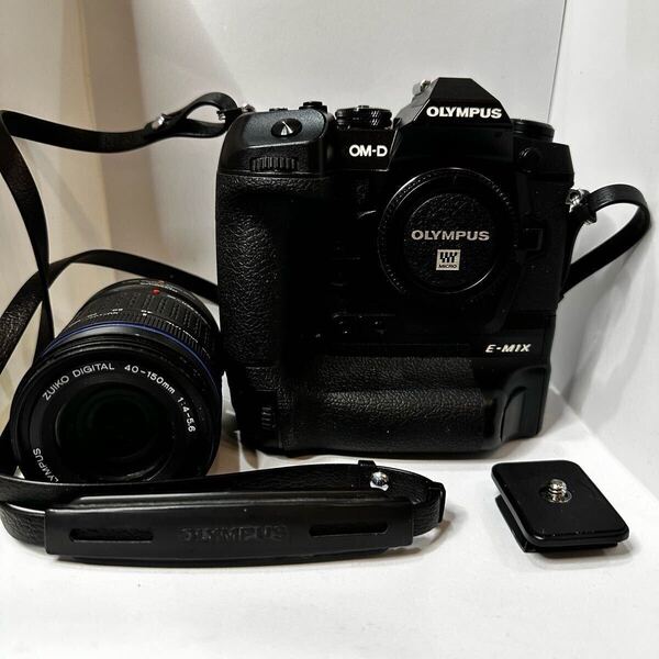 @【動作確認済・美品】OLYMPUS OM-D E-M1X ボディ+ZUIKO DIGITAL 40-150mm F4-5.6 レンズ セット ストラップ付き