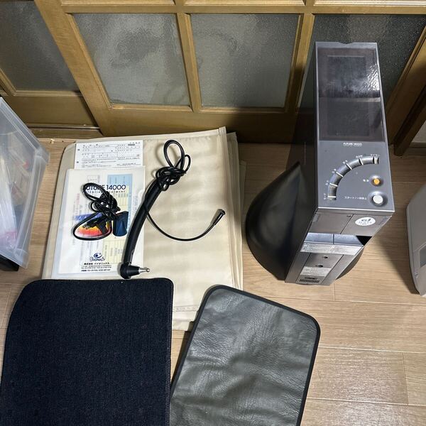 @ 朝日技研 フューチャー14000 家庭用電位治療器