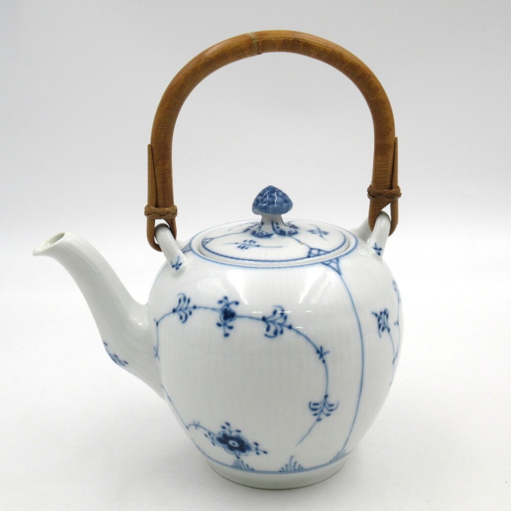 未使用品♥ロイヤルコペンハーゲン急須＆湯呑6客セット 未使用品♥ロイヤルコペンハーゲン急須＆湯呑6客セット - メルカリ