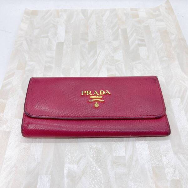 PRADA プラダ レザーキーケース ピンク 中古 正規品 送料無料