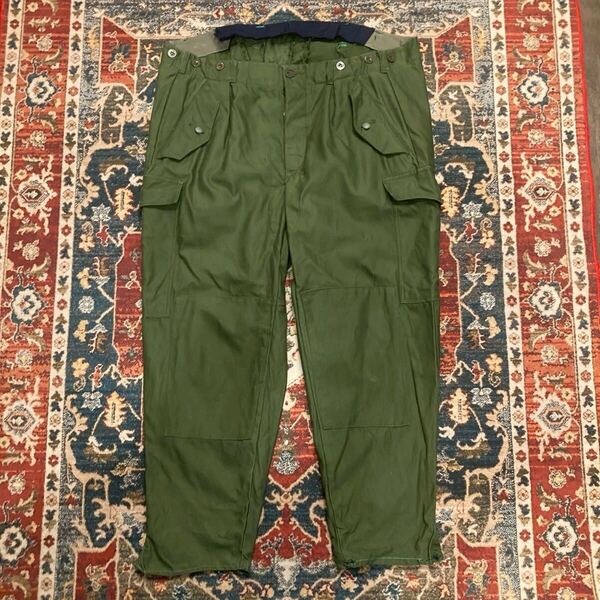 60s スウェーデン軍 実物 M59 カーゴパンツ ミリタリーパンツ C50 104cm XL相当 ヴィンテージ フィールドパンツ ユーロ グリーン M-59 50s