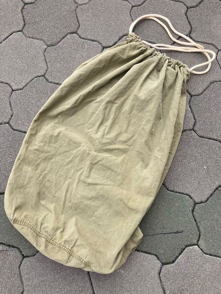 40s 米軍 実物 US ARMY ヴィンテージ バラックバッグ ランドリーバッグ アメリカ軍 ミリタリー 30s カバン 大戦 ガーゼタグ ダッフルバッグ