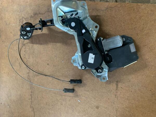 全国送料無料 デイズルークス DBA-B21A 左パワースライドドアモーター ワイヤーOK