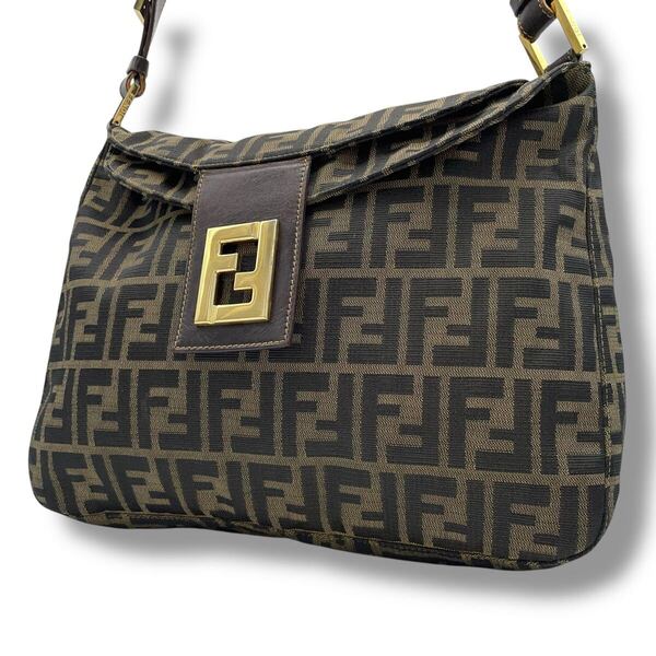 【極美品】 フェンディ FENDI マンマバケット ショルダーバッグ FF ズッカ柄 ハンドバッグ トートバッグ レザー キャンバス