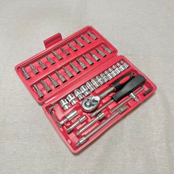工具 46点 ソケットレンチ 工具セット まとめ売り DIY メンテナンス レッド