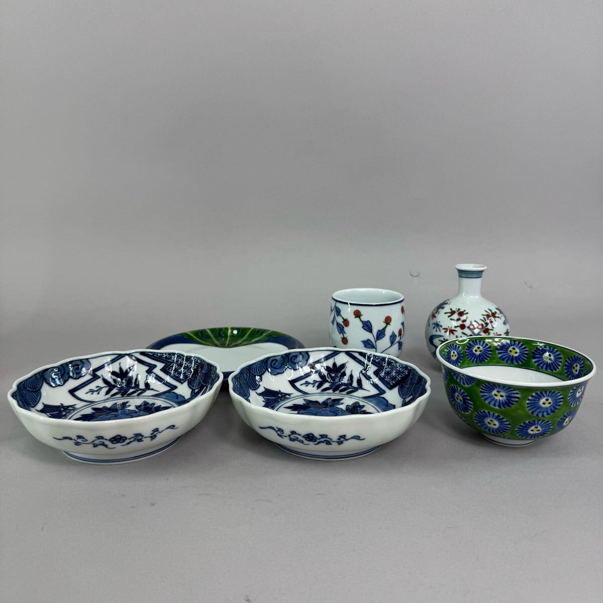 Amazon.co.jp: 館林源右衛門/染付四海波/大皿/1枚/大鉢/正規品