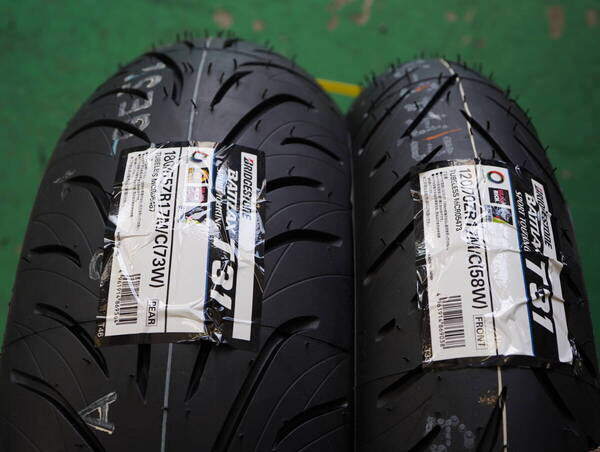 【国内正規品】ブリヂストン T31 120/70ZR17 180/55ZR17 BATTLAX SPORT TOURING T31 バトラックス 前後セット【新品未使用】